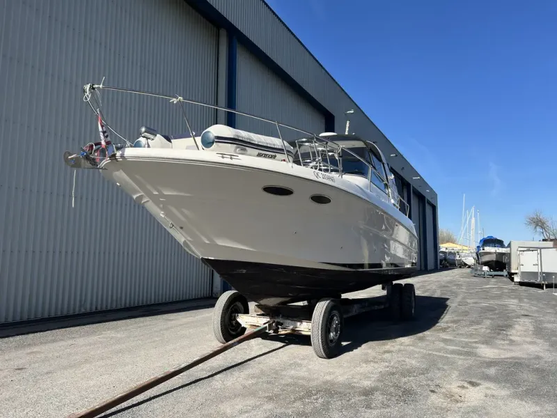 Slide: The Image of Sea Ray SUNDANCER 310 1999 - 2
