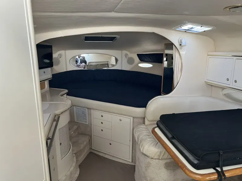 Slide: The Image of Sea Ray SUNDANCER 310 1999 - 24