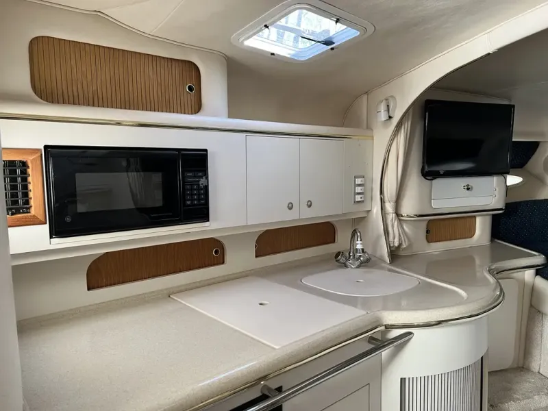 Slide: The Image of Sea Ray SUNDANCER 310 1999 - 25