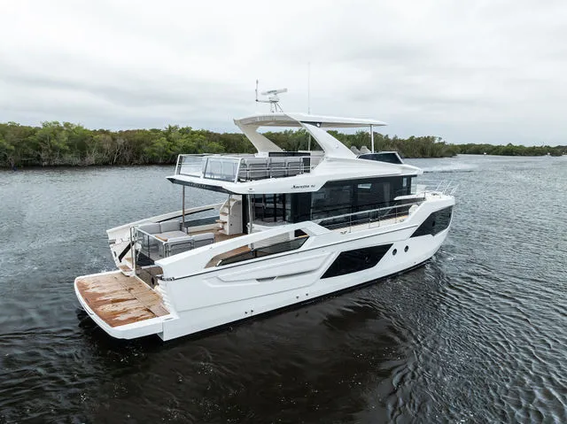 Slide: The Image of Absolute NAVETTA 62 2026 - 25