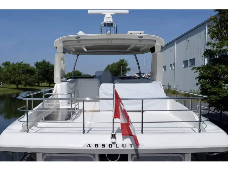 Slide: The Image of Absolute NAVETTA 58 2024 - 10