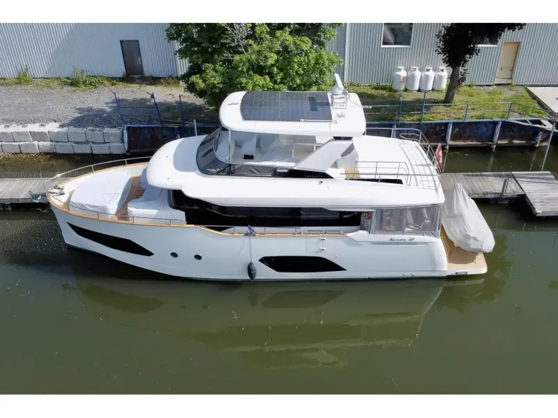 Slide: The Image of Absolute NAVETTA 58 2024 - 4