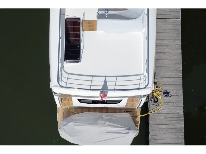 Slide: The Image of Absolute NAVETTA 58 2024 - 9