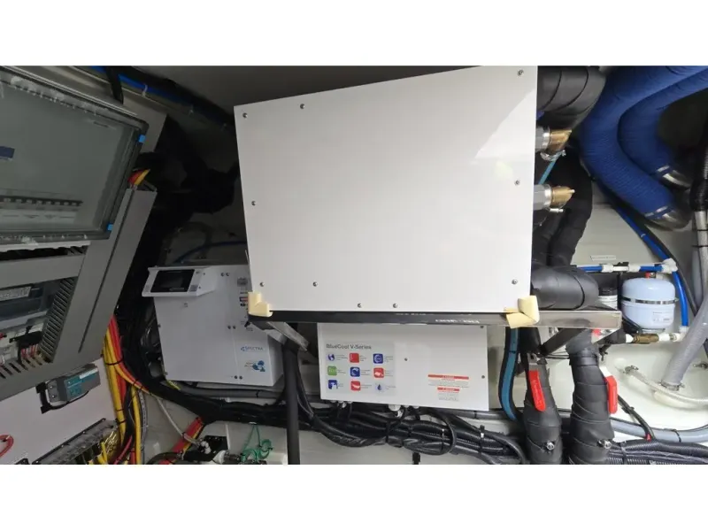 Slide: The Image of Aquila 54 YACHT 2025 - 46