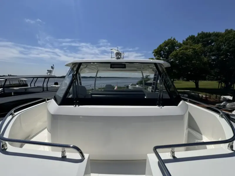 Slide: The Image of Aquila 54 YACHT 2024 - 10