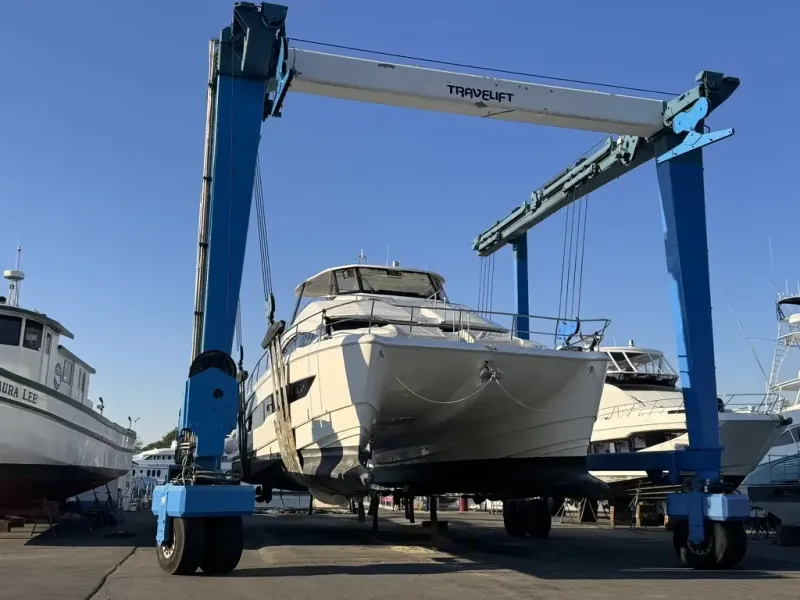 Slide: The Image of Aquila 54 YACHT 2024 - 7