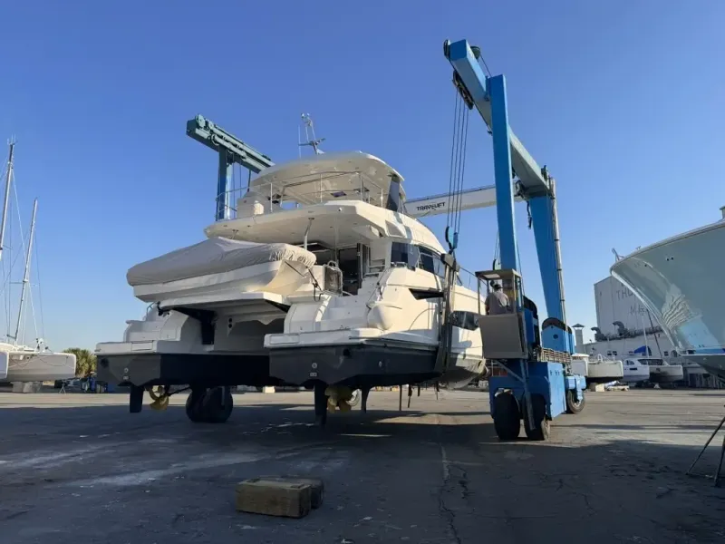 Slide: The Image of Aquila 54 YACHT 2024 - 8