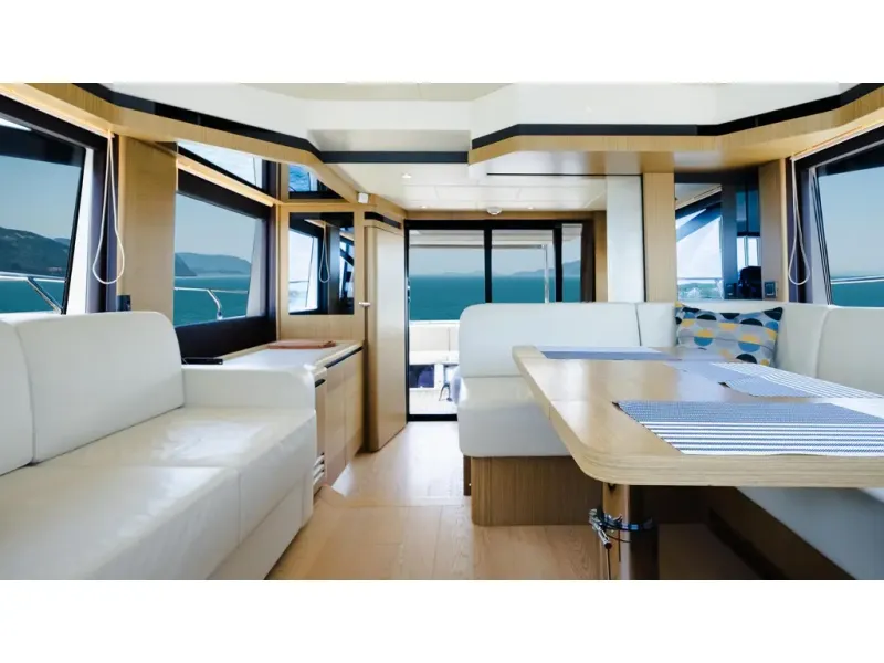 Slide: The Image of Absolute 50 FLY 2017 - 16