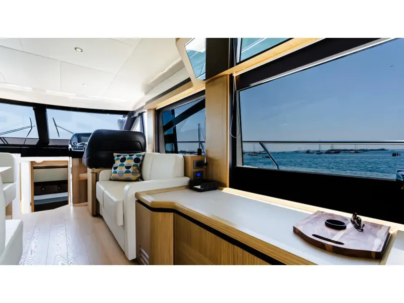 Slide: The Image of Absolute 50 FLY 2017 - 19