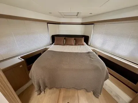 Slide: The Image of Absolute 50 FLY 2017 - 32