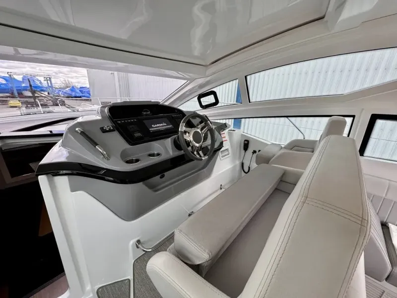 Slide: The Image of BENETEAU GT40 2021 - 16