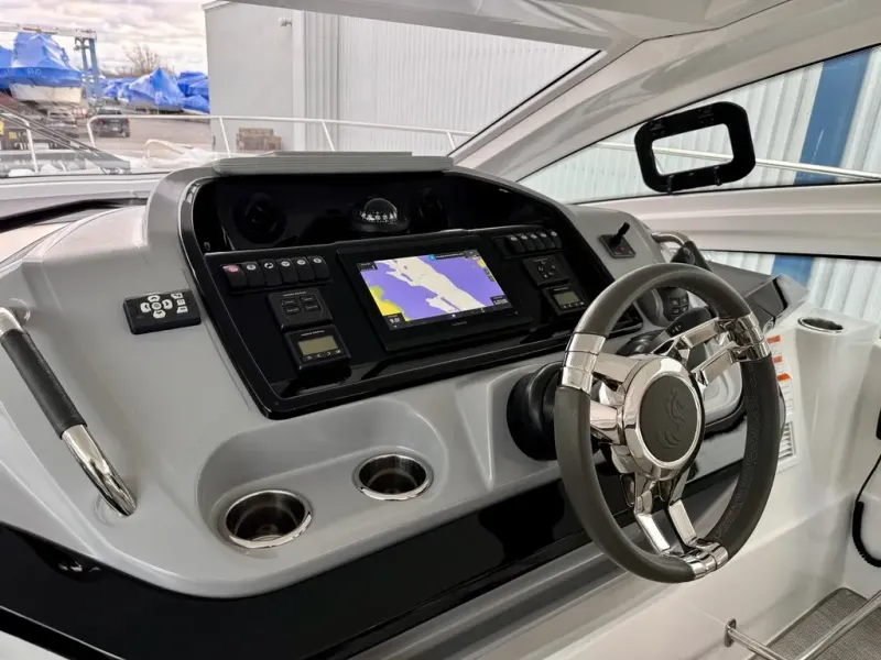 Slide: The Image of BENETEAU GT40 2021 - 17