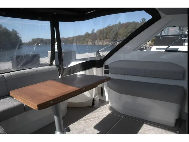 Slide: The Image of BENETEAU GT40 2021 - 8