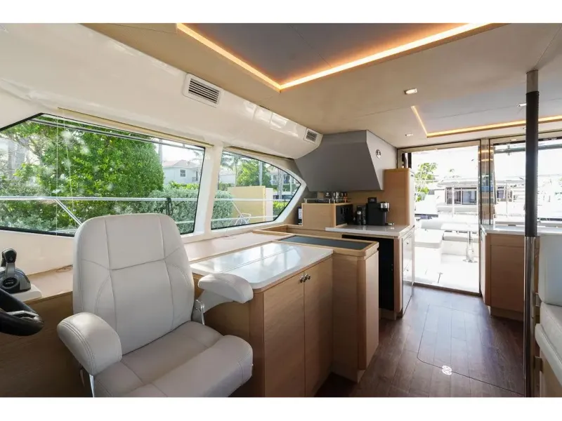 Slide: The Image of Aquila 44 YACHT 2023 - 28