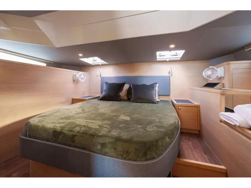 Slide: The Image of Aquila 44 YACHT 2023 - 36