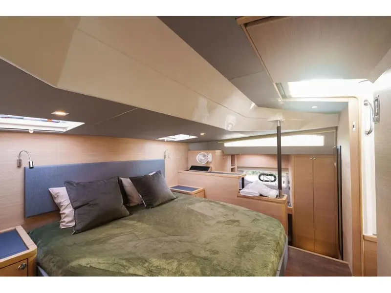 Slide: The Image of Aquila 44 YACHT 2023 - 38