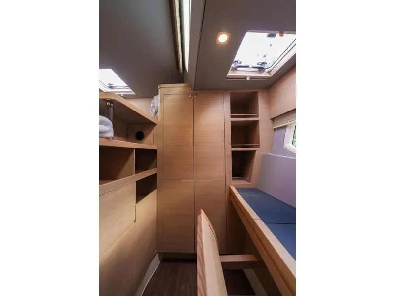 Slide: The Image of Aquila 44 YACHT 2023 - 41