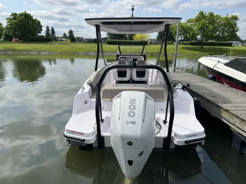 Slide: The Image of Axopar 22 T-TOP 2024 - 14