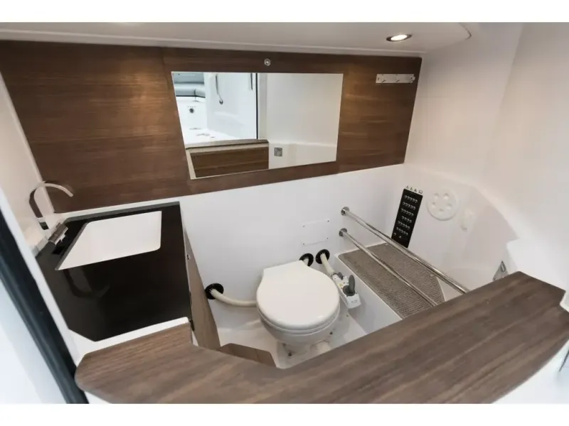 Slide: The Image of Axopar 28 CABIN 2026 - 20