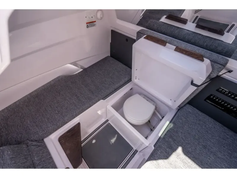 Slide: The Image of Axopar 29 XC CROSS CABIN 2026 - 9