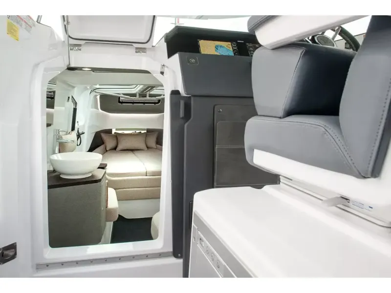 Slide: The Image of Axopar 37 XC CROSS CABIN 2026 - 11