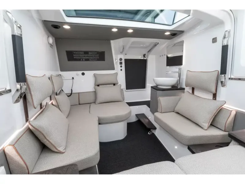 Slide: The Image of Axopar 37 XC CROSS CABIN 2026 - 16