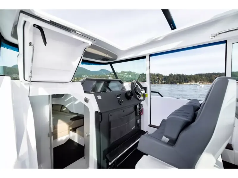 Slide: The Image of Axopar 37 XC CROSS CABIN 2026 - 8