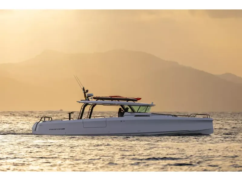 The Image of Axopar 45 CROSS TOP 2026 - 0