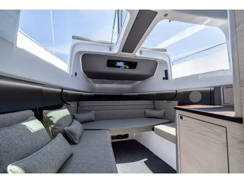 Slide: The Image of Axopar 45 XC CROSS CABIN 2026 - 11