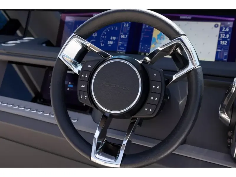 Slide: The Image of Axopar 45 XC CROSS CABIN 2026 - 16