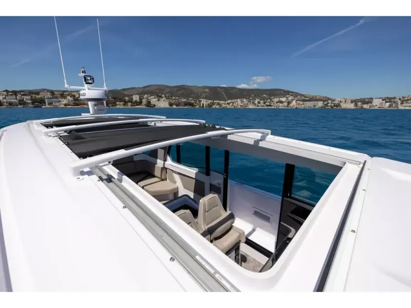 Slide: The Image of Axopar 45 XC CROSS CABIN 2026 - 24