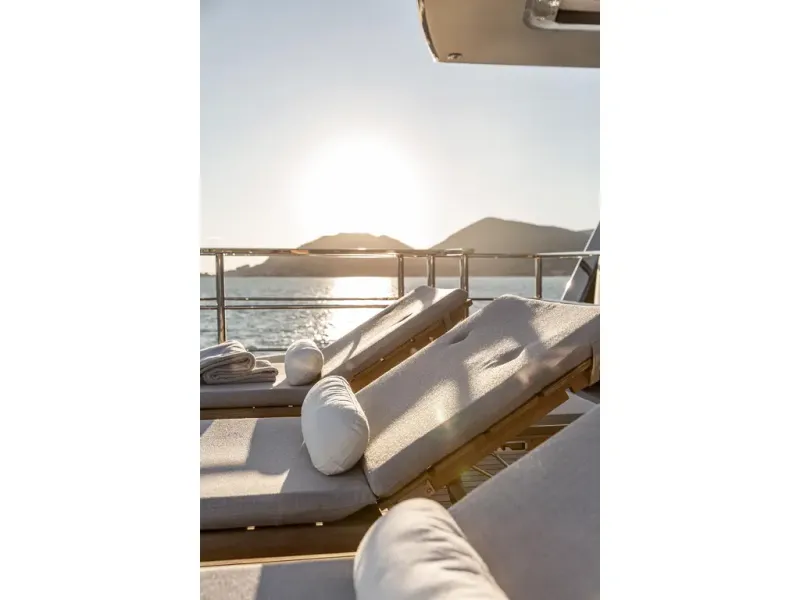Slide: The Image of Azimut GRANDE 36M 2026 - 39