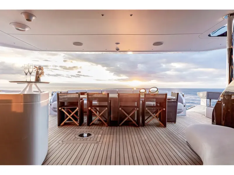 Slide: The Image of Azimut GRANDE 36M 2026 - 9