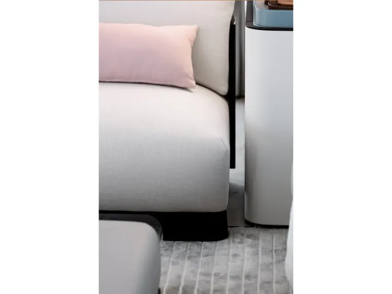 Slide: The Image of Azimut GRANDE 32M 2026 - 42