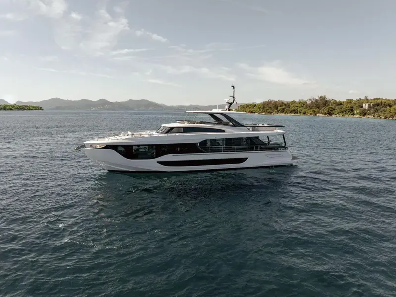 Slide: The Image of Azimut GRANDE 26M 2026 - 2
