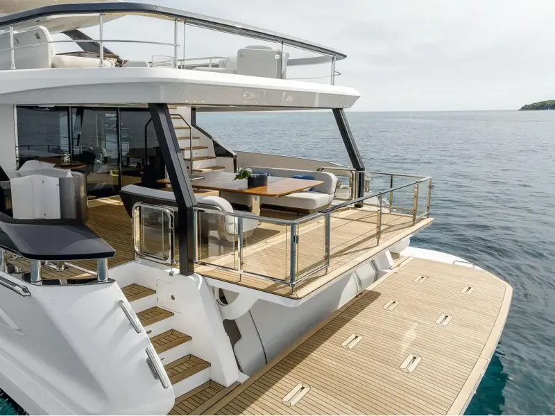 Slide: The Image of Azimut GRANDE 26M 2026 - 22