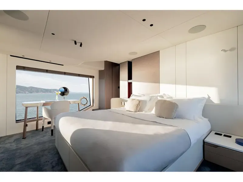 Slide: The Image of Azimut GRANDE 26M 2026 - 40