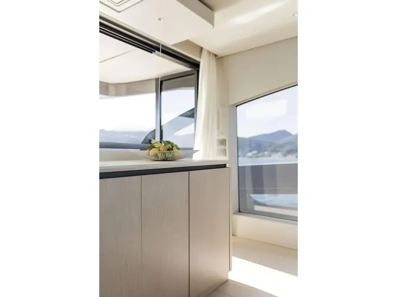 Slide: The Image of Azimut SEADECK 6 2026 - 11