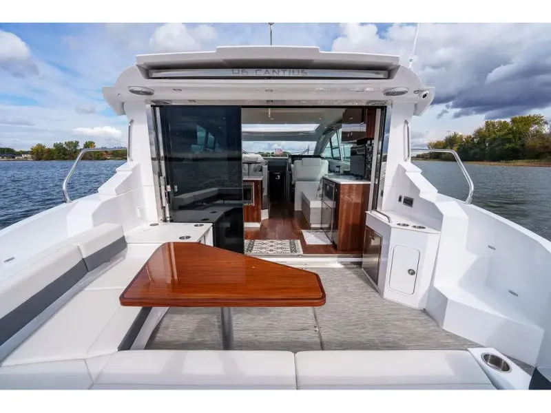 Slide: The Image of Cruisers 46 CANTIUS 2023 - 33