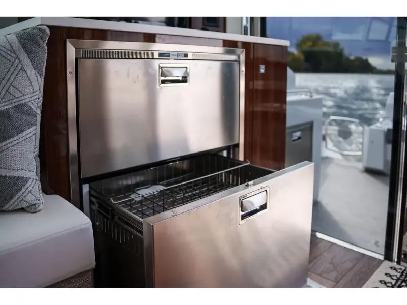 Slide: The Image of Cruisers 46 CANTIUS 2023 - 60