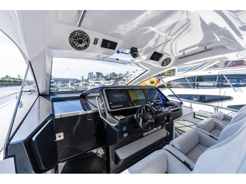 Slide: The Image of Azimut VERVE 47 2023 - 13