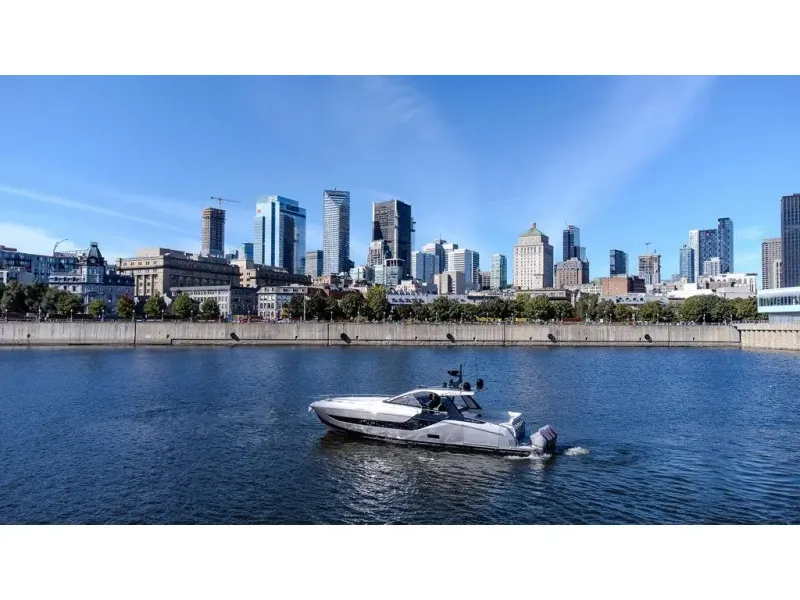 Slide: The Image of Azimut VERVE 47 2023 - 2