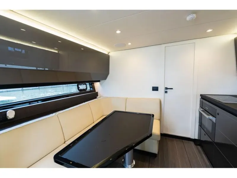 Slide: The Image of Azimut VERVE 47 2023 - 31