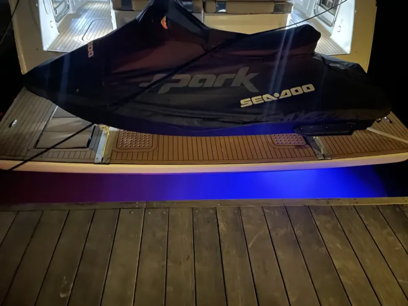 Slide: The Image of Bavaria Motoryachts 420 Virtess 2014 - 25