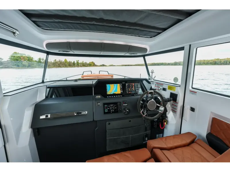 Slide: The Image of Axopar 37 XC CROSS CABIN 2022 - 15