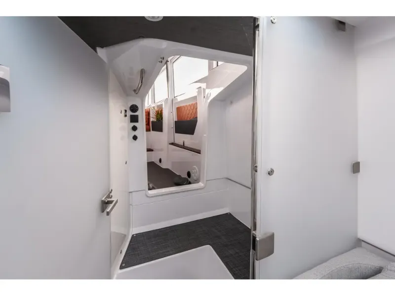 Slide: The Image of Axopar 37 XC CROSS CABIN 2022 - 25