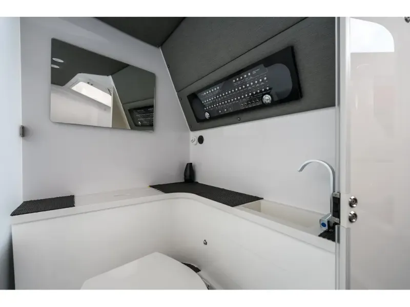 Slide: The Image of Axopar 37 XC CROSS CABIN 2022 - 27