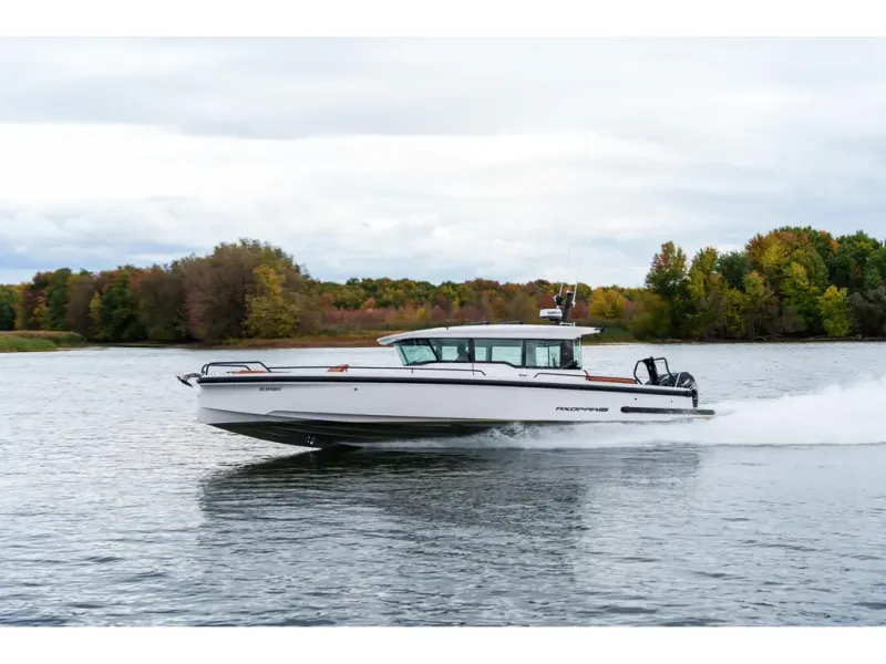 Slide: The Image of Axopar 37 XC CROSS CABIN 2022 - 5