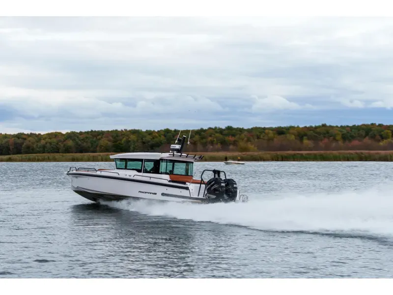 Slide: The Image of Axopar 37 XC CROSS CABIN 2022 - 6