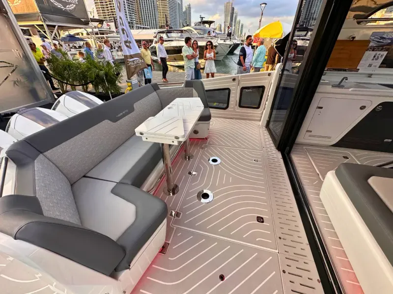 Slide: The Image of Galeon 435 GTO 2026 - 12